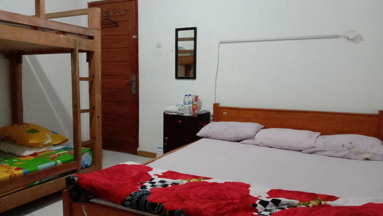Hotel Jiddan Syariah Redpartner Lembang Zewnętrze zdjęcie